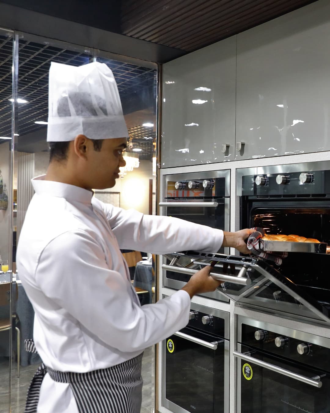 Wings Institute culinary graduate Utkarsh Chavan working as chef at The Oberoi Mumbai
