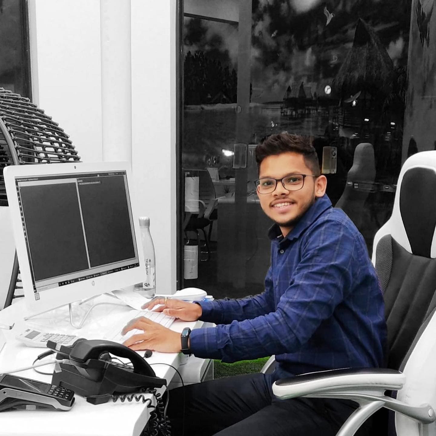 Dhruv Patel, Wings Institute alumnus working as Travel Consultant at Travel Company London