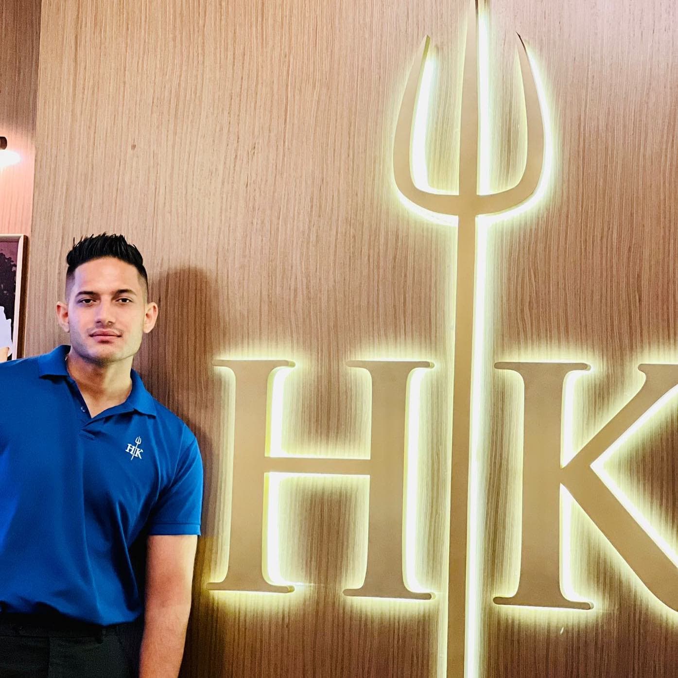 Maaz Shaikh, Wings Institute alumnus working as F&B at Hell's Kitchen Dubai