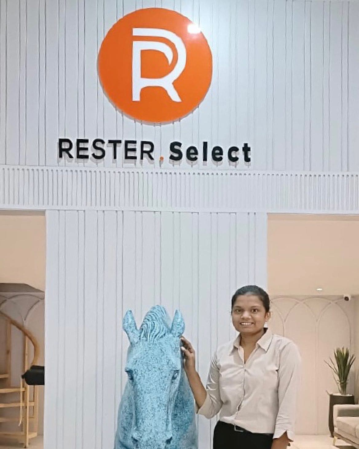 Niyati Chauhan, Wings Institute alumnus working as Hotel Staff at Rester Select Hotel Vadodara