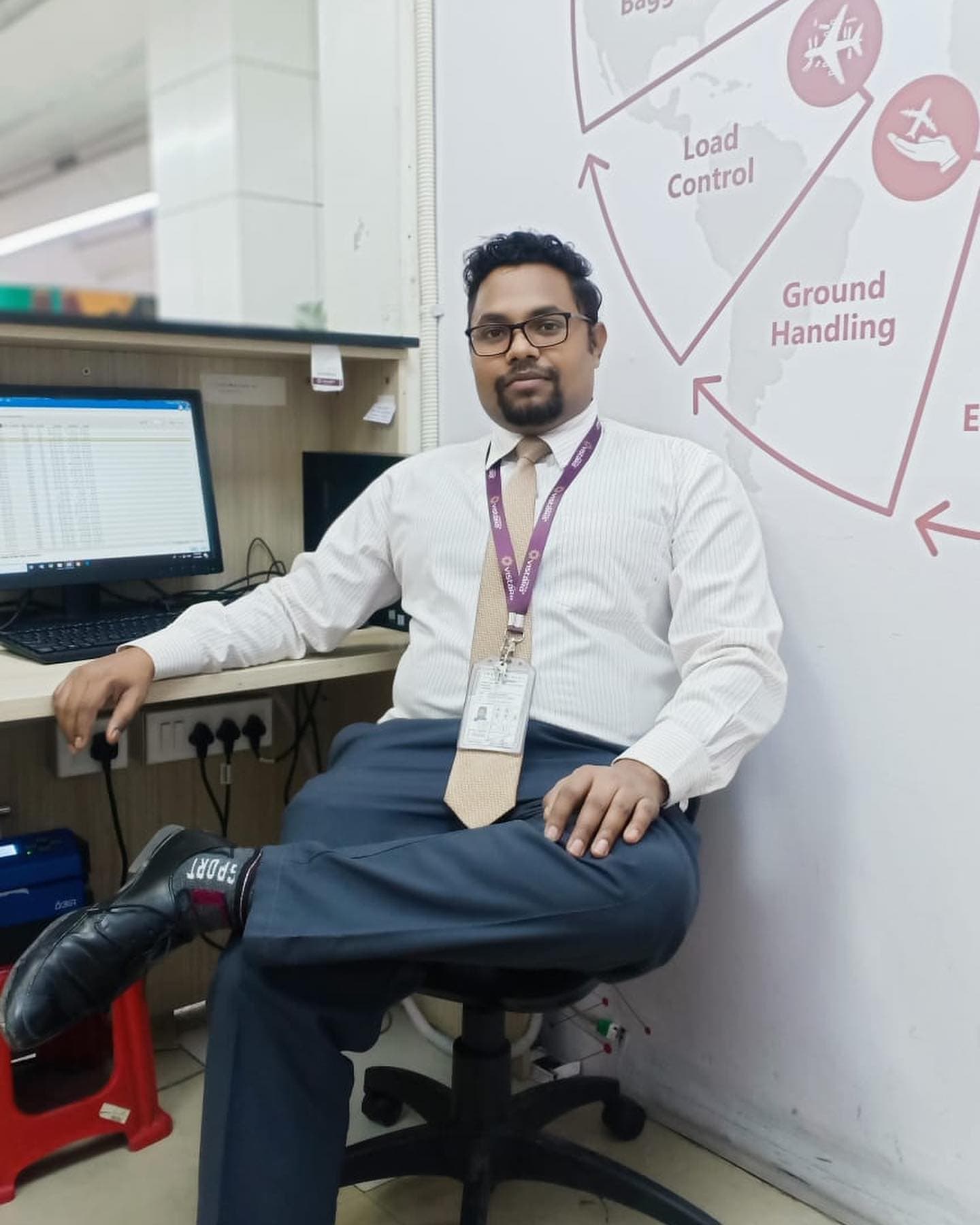 Pradip Rathod, Wings Institute alumnus working as Ground Staff at Kuwait Airways