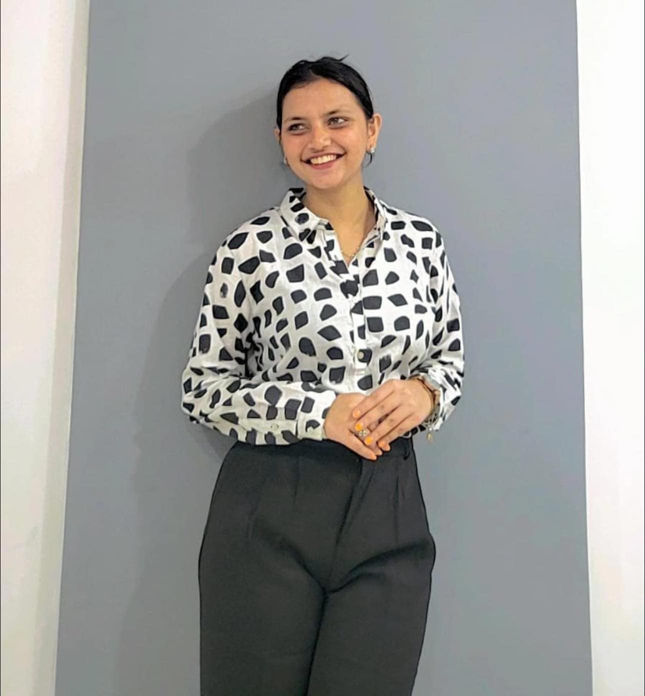 Srushti Desai, Wings Institute alumnus working as Travel Consultant at UK-based Travel Agency