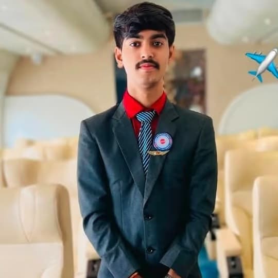 Krish Mehta, Ground Staff at Ahmedabad International Airport