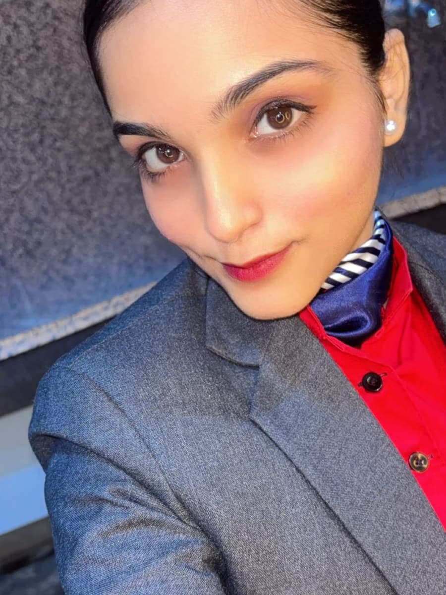 Sakina Bangliwala, Wings Institute alumnus working as Travel Consultant at Tripwell Travels, Vadodara