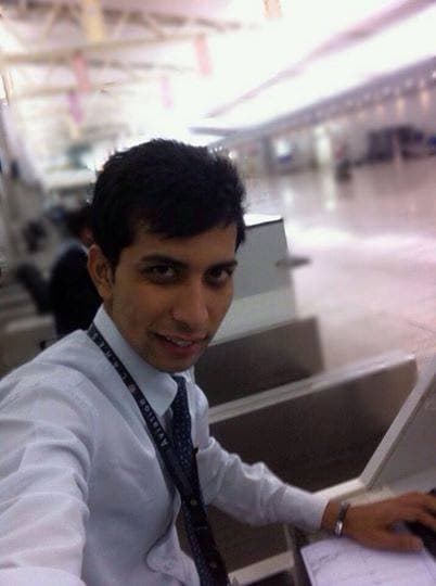 Ashfak Sheth, Wings Institute alumnus working as Ground Staff at Qatar Airways