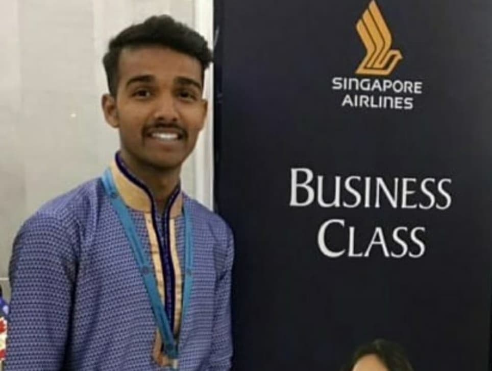 Jigar Patel, Wings Institute alumnus working as Ground Staff at Singapore Airlines