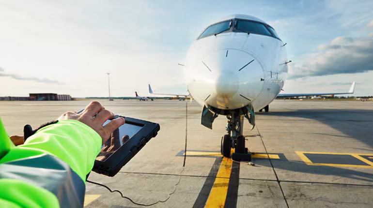 Introvert or Extrovert? Finding Your Perfect Ground Staff Role — Wings Institute Ground Staff career guide infographic (Vadodara, Gujarat)